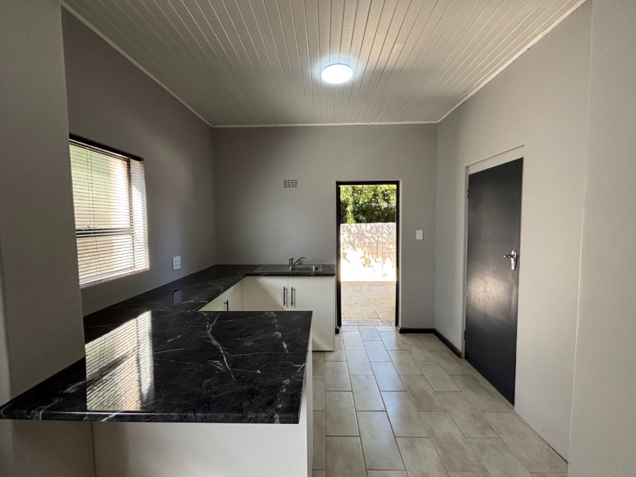 To Let 1 Bedroom Property for Rent in Townsend Estate Western Cape